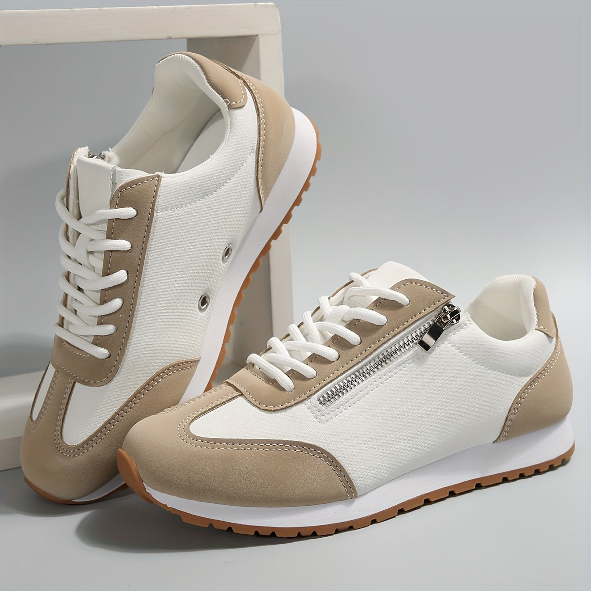 SOLVANA™ – Classic Orthopedic Comfort Walking Sneaker